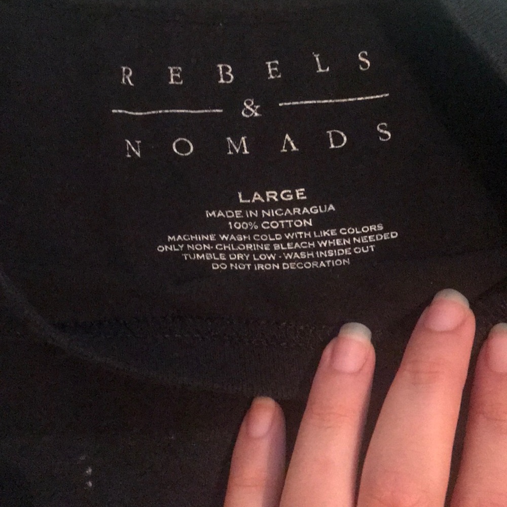 Graphic Tee - Picture 2 of 2